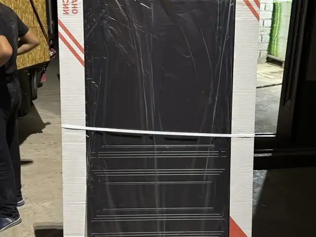 Дверь, Душанбе