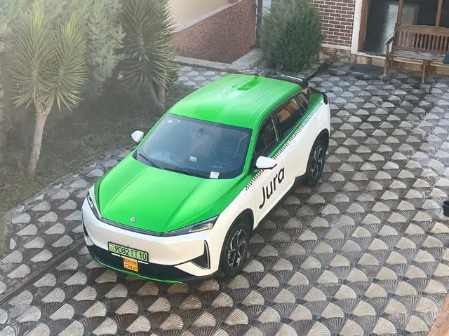 Dongfeng L7