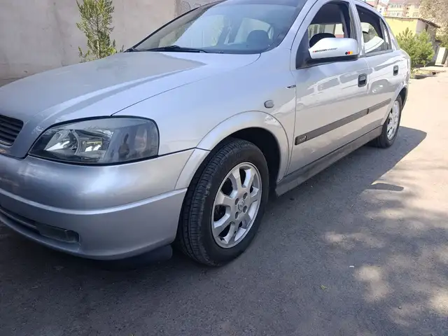 Opel Astra G
