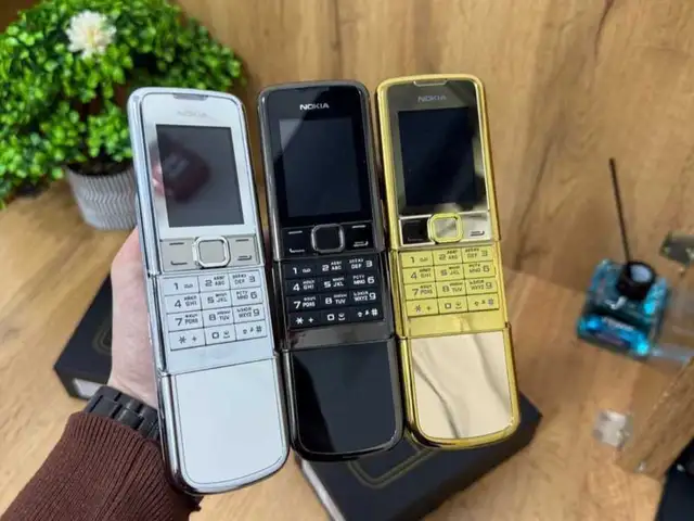 Nokia 8800, Душанбе