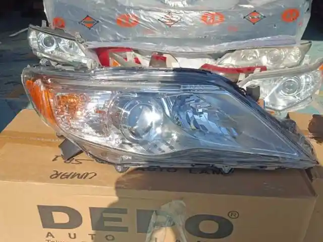 Передние фары Depo от Toyota Avalon 2011-2012, Душанбе
