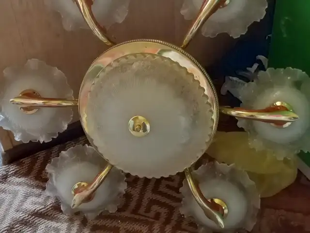 Люстра, Худжанд