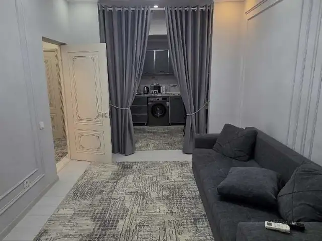 2-комн. квартира, 14 этаж, 65м², Скорый Больница, Душанбе