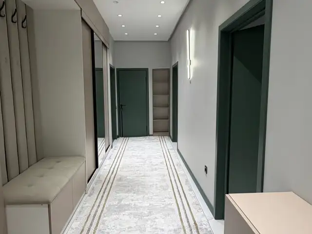 3-комн. квартира, 7 этаж, 107 м², Исмоили Сомони, Душанбе