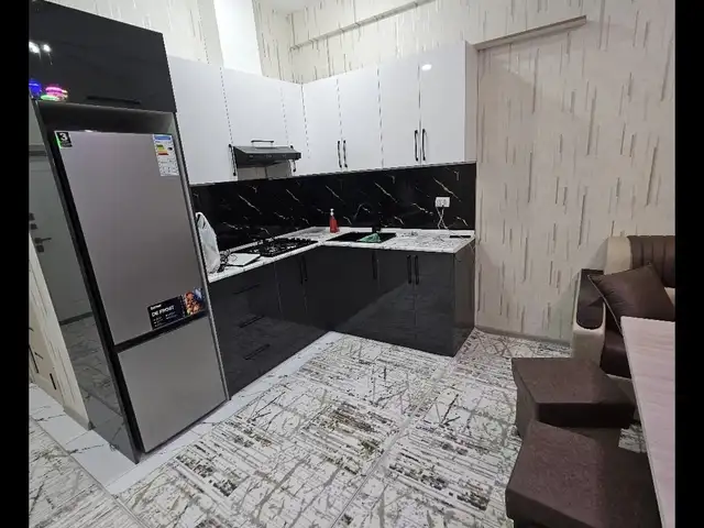 2-комн. квартира, 3 этаж, 50м², 18 мкр, Хуҷанд