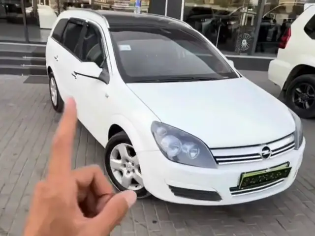 Opel Astra H