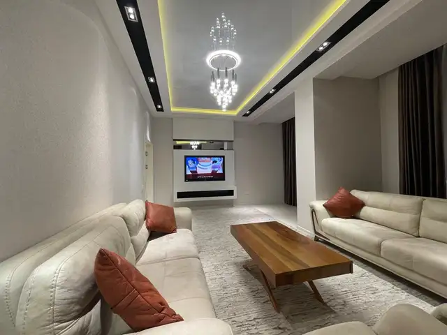 2-комн. квартира, 8 этаж, 80м², Ватан, Душанбе
