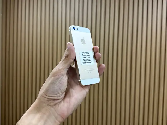 Apple iPhone 5C, 16 gb, Душанбе
