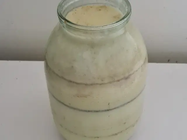 Равғани шашлык, Исфара