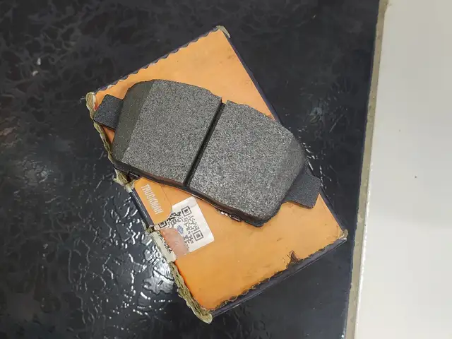 Передние калитки на Toyota Corolla 2007, Душанбе