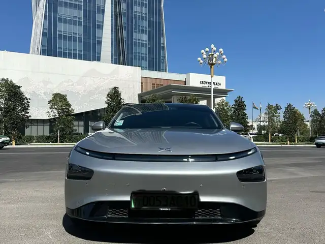 Xpeng P7, 2024, Душанбе - 6