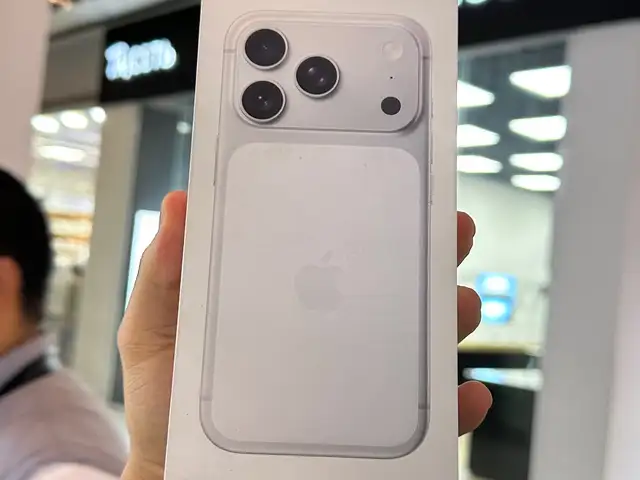 Apple iPhone 17 Pro, 256 gb, Silver, Душанбе