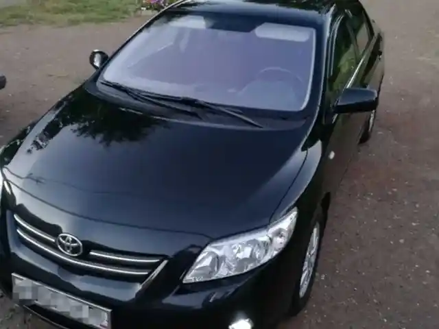 Лобовое стекло на Toyota Corolla 2, Душанбе
