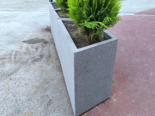 Кашпо, Душанбе