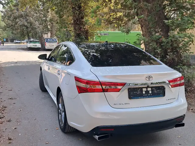 Toyota Avalon, 2014, Душанбе - 5