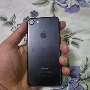 Apple iPhone 7, 128 gb, Худжанд