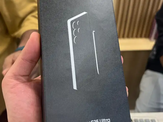 Samsung Galaxy S25 Ultra, Душанбе