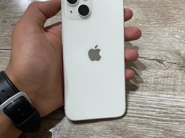 Apple iPhone 13, 128 gb, Starlight, Душанбе