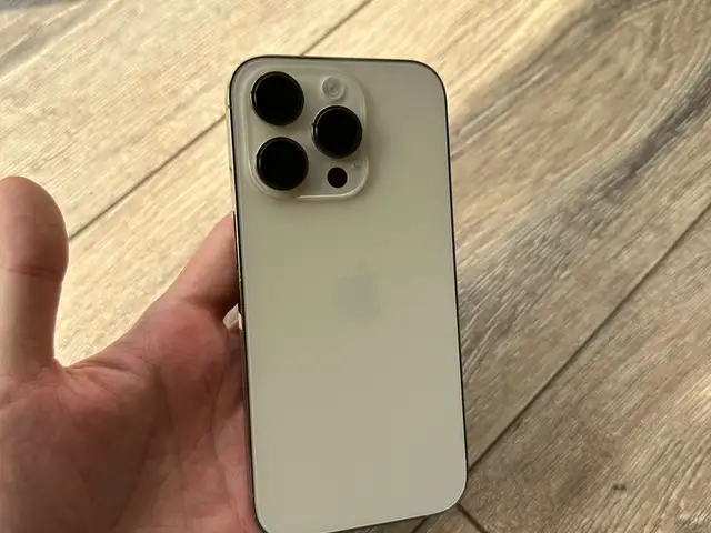 Apple iPhone 14 Pro, 128 gb, Gold, Душанбе