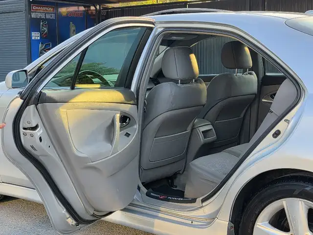 Toyota Camry, 2010, Турсунзаде - 11