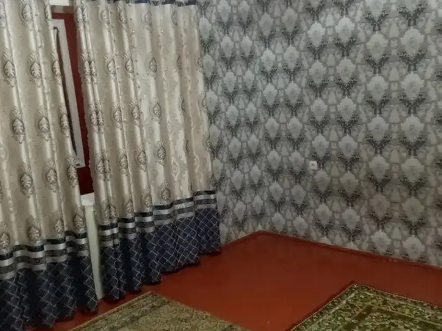 3-комн. квартира, 1 этаж, 102м², 8мкр, Хуҷанд