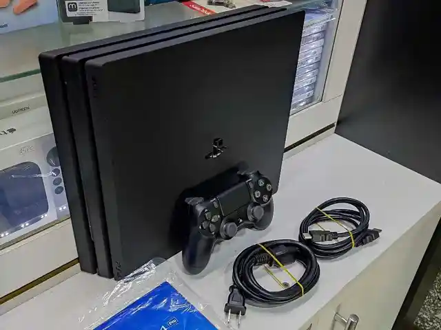 Игровая приставка Sony PlayStation 4 Pro 1Tb 4K ultra HD, Душанбе - 4