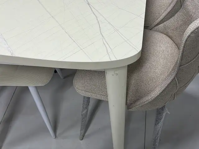 Стол и стулья, Душанбе