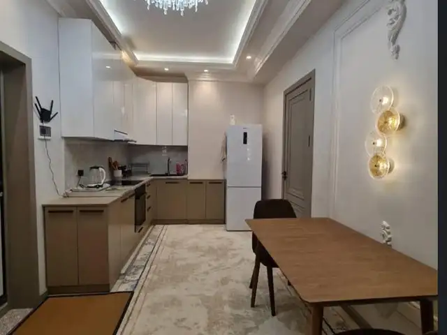3-комн. квартира, 15 этаж, 95м², Шохмансур, Душанбе