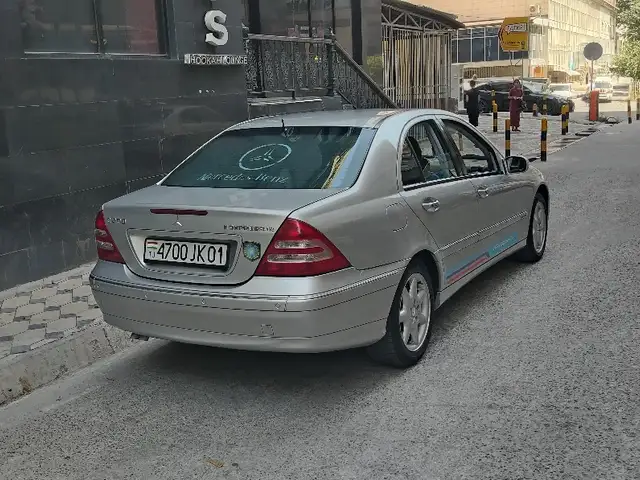 Mercedes-Benz C class