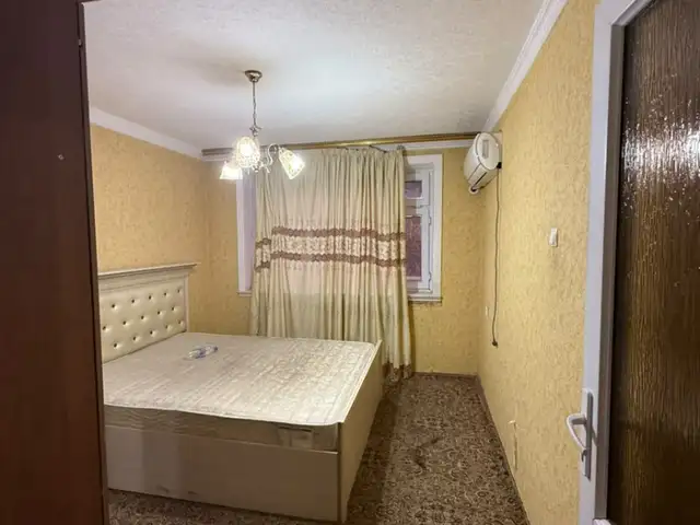 3-комн. квартира, 2 этаж, 80 м², 18 мкр, Хуҷанд