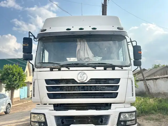 Седельный тягач Shacman 340, 2015, Ҷалолиддин Балхӣ (Румӣ)