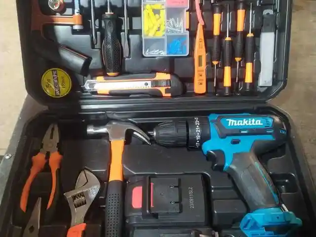 Набор инструментов Makita c шуруповертом, Душанбе
