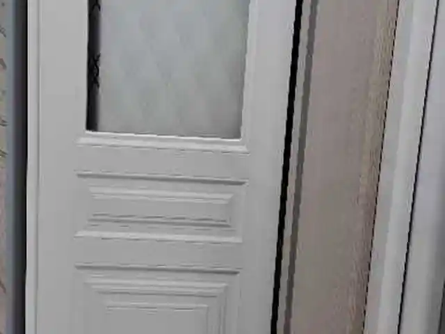 Дверь, Душанбе