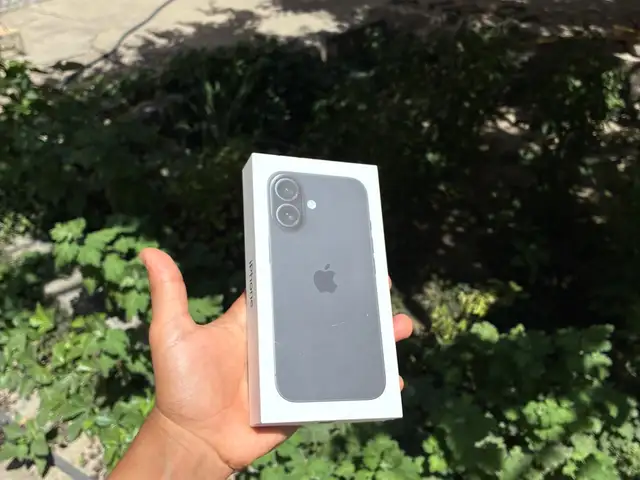 Apple iPhone 16, 128 gb, Black, Худжанд