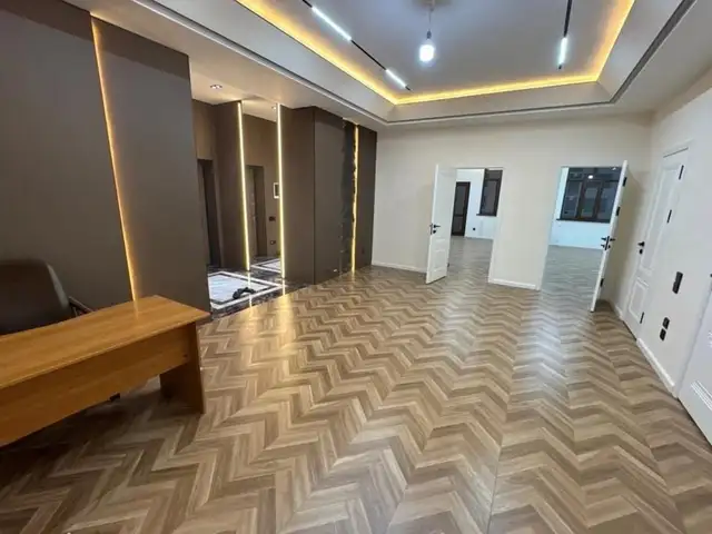 3-комн. квартира, 4 этаж, 134м², зеленый базар, Душанбе