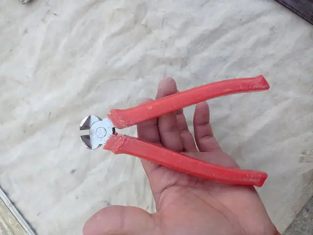 Кусачки, Худжанд