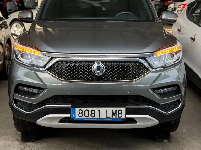 Ssang Yong Rexton