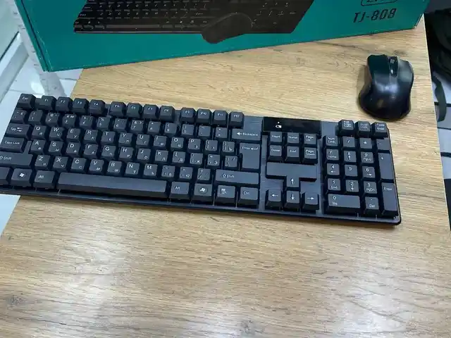 Комплект беспроводной клавиатуры и мыши, Душанбе