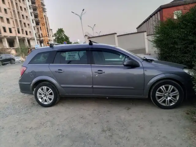 Opel Astra H