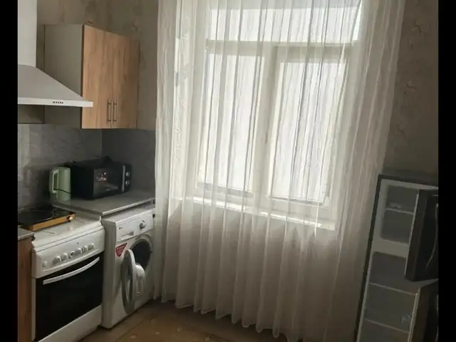 3-комн. квартира, 3 этаж, 85м², 31 мкр, Худжанд