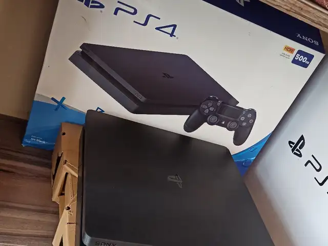 Игровая приставка Sony PlayStation 4, Бохтар (Курган-Тюбе)