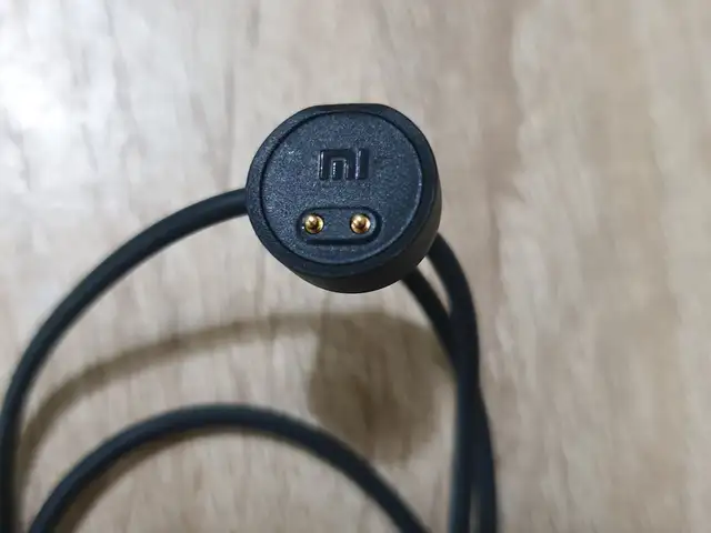 Зарядное устройство для фитнес-браслета Xiaomi Mi Smart Band 5, Бохтар (Курган-Тюбе)