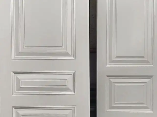 Дверь, Душанбе