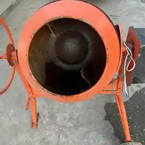 Бетономешалка, Душанбе