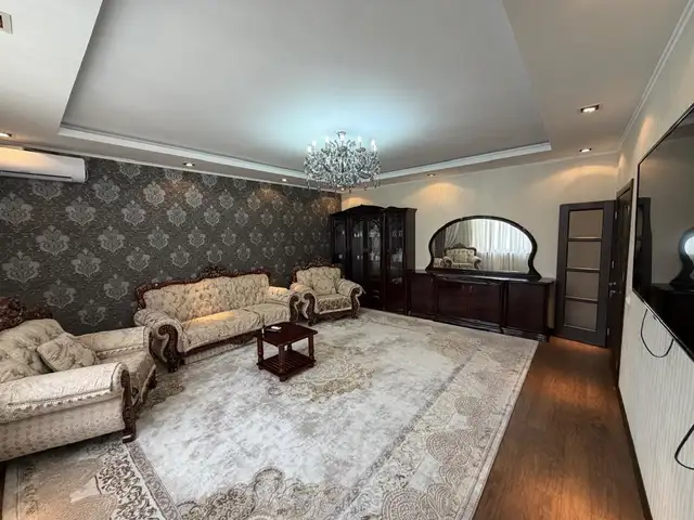 3-комн. квартира, 3 этаж, 140м², Сомони, Душанбе