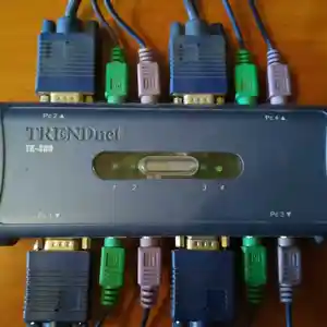 Переключатель KVM Trendnet TK-400K, Душанбе