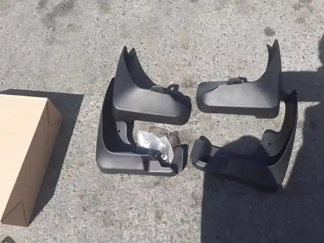 Брызговик на Toyota Camry 2 2007-2011 Taiwan, Душанбе