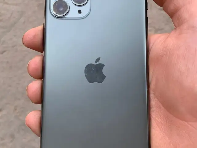 Apple iPhone 11 Pro, 64 gb, Midnight Green, Душанбе