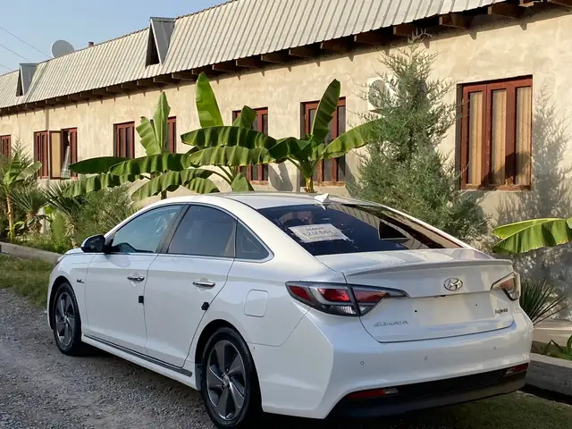 Hyundai Sonata