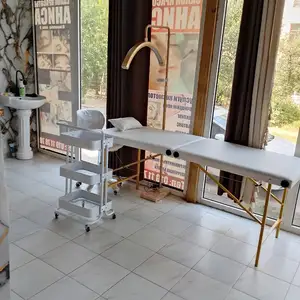 Кушетка, лампа с помощником и креслом, Душанбе